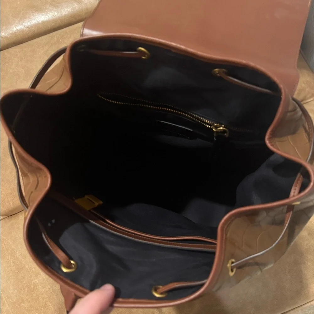Tod's Tan Croc-Embossed Leather Backpack - Picture 2 of 6